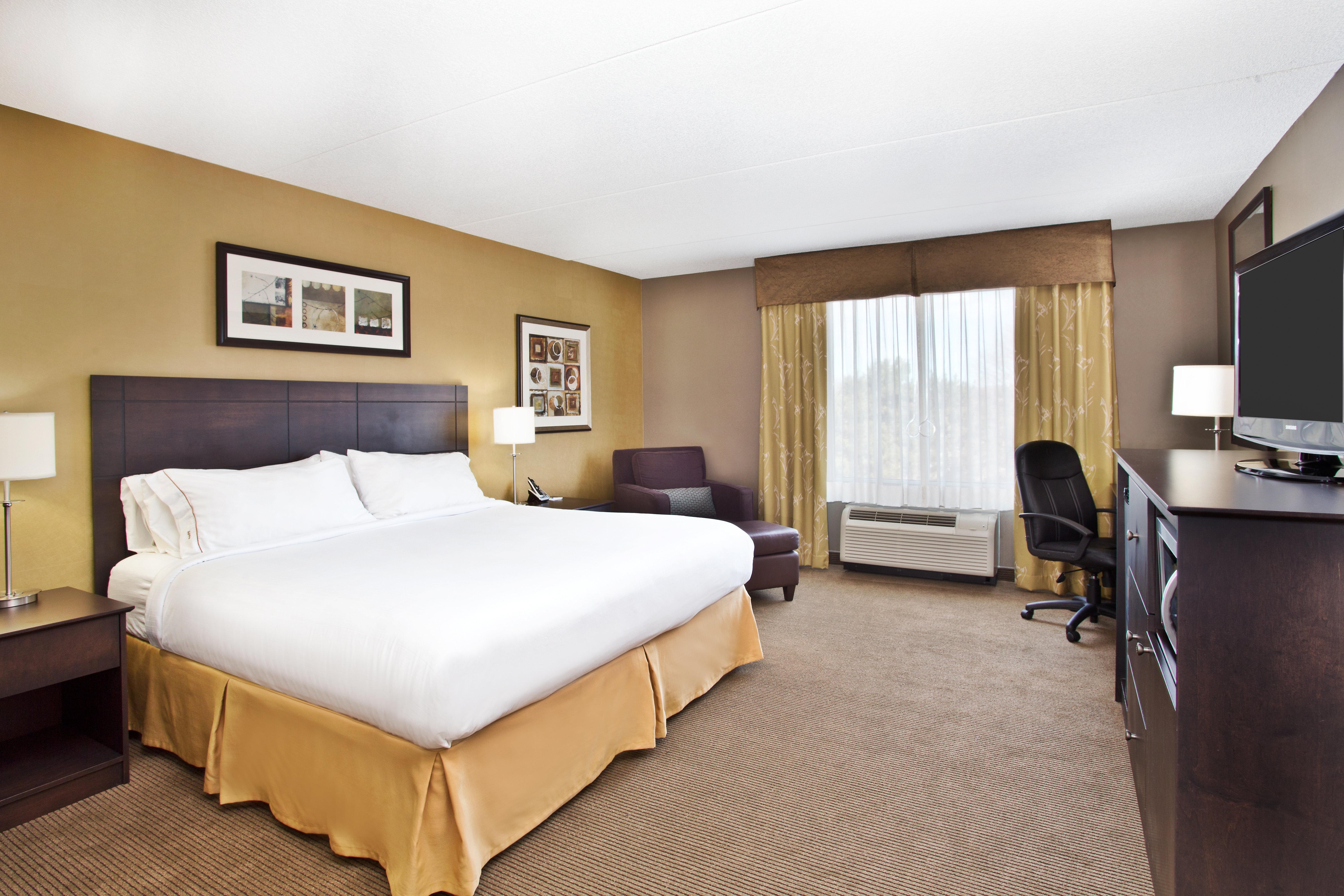 Holiday Inn Express Kingston Central By Ihg Exterior photo